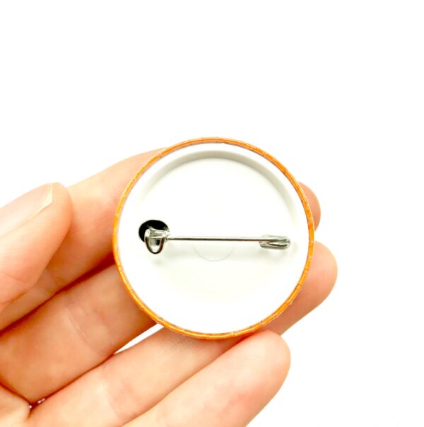 Please Don't Hug Me - Don't Touch Pin Badge Button